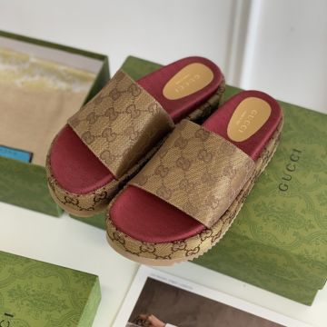 Gucci GG Supreme Monogram Fake/Not Slide Sandal - A&V Pawn